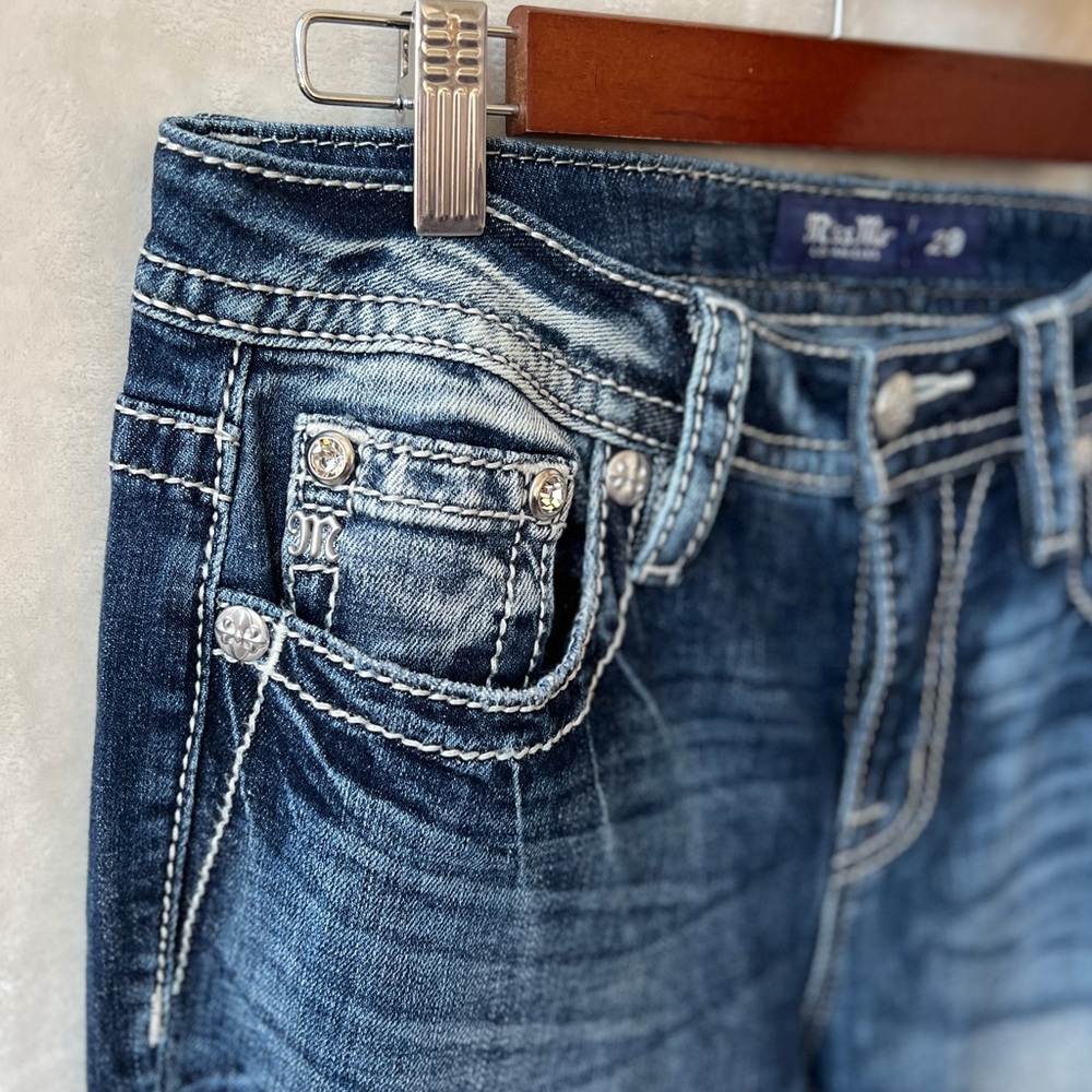 NEW Size 29 Miss Me Mid Rise Embellished Y2K Bootcut Western Embroidered Jean - Picture 5 of 10